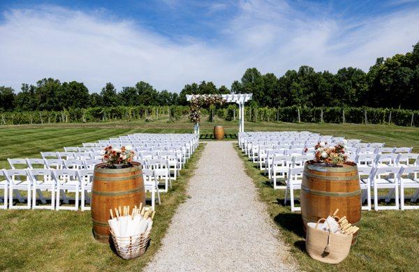 Tabor Hill Weddings (photo credit: @neriphoto)