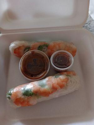 Shrimp spring rolls