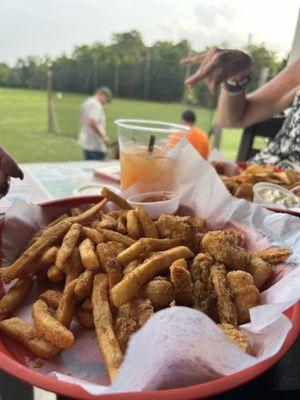 Shrimp and fry basket