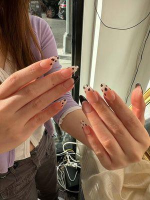 Nails for Us