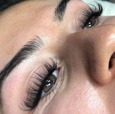 Classic lashes