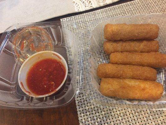 Mozzarella sticks, ehh just ok.