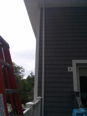 Dont let PA Contracting install your gutters, or they will look like this