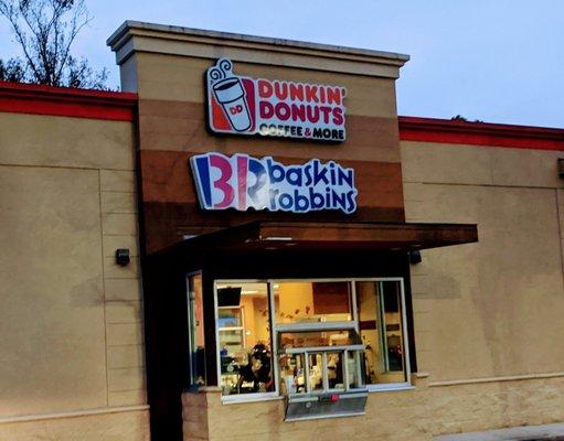 Dunkin'