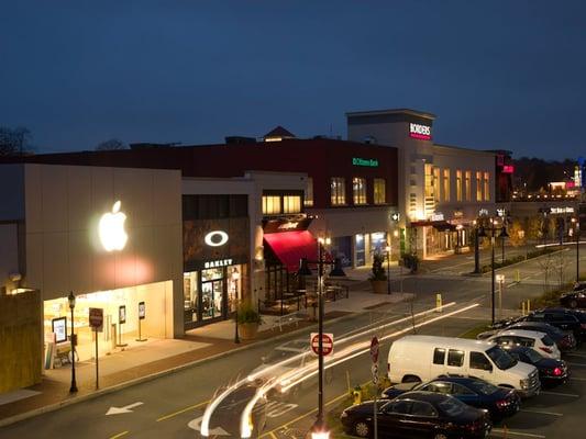 Apple Oakley and Aquitaine Block of Legacy Place