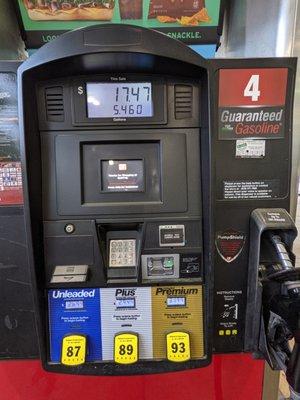 Pump 4 interface. There are 20 pumps at this QuikTrip.