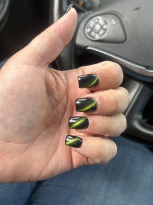 Green cat eye nails