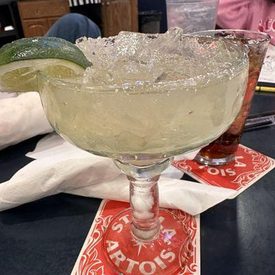 House margarita. Not bad but way too much ice. (4/16/2024)