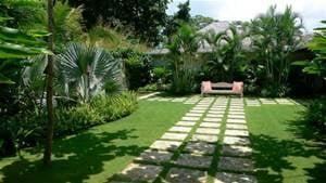 Faux Grass and Paver Walkway