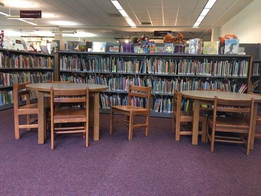 Clean, plenty of tables and chairs for kids to do crafts and projects or read books.