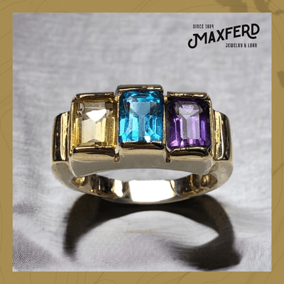 Lady's Stone Ring! Perfect for any occasion, this ring features a stunning purple stone and a timeless design