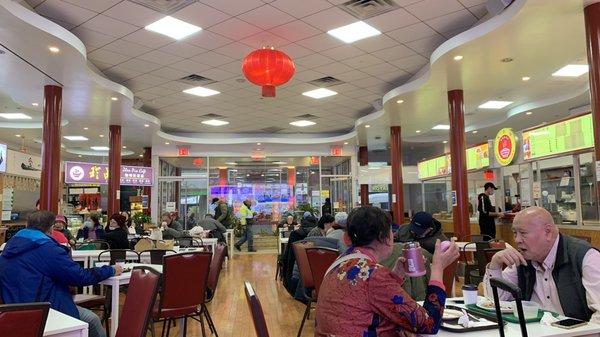 Casual indoor food court seating