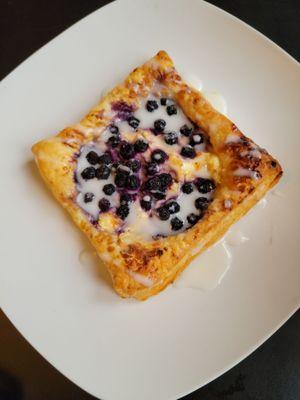 Blueberry cheesecake tart