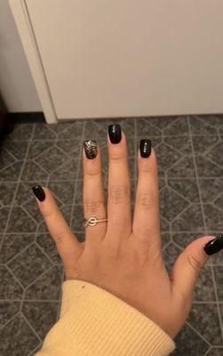 Black nails, ring, shiny nails