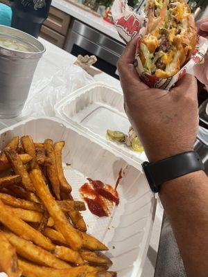 Cheeseburger and fries