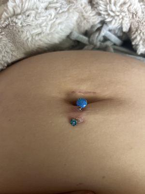 Crooked belly ring