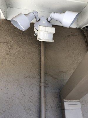 Old motion sensor security light that failed