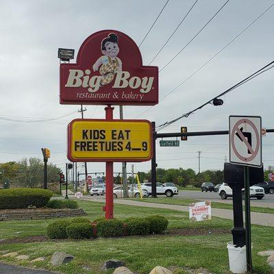 Kids Eat FREE On Tuesdays from 4-9PM.  5/10/2024