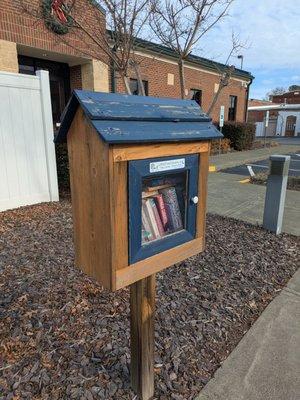 Rotary Club of South Granville Little Free Library, Creedmoor