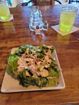 House salad, with cashews and Ranch dressing...to die for!