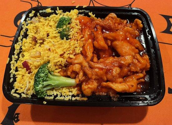 General Tsos Chicken combo with pork fried rice