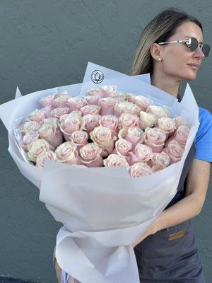 Pink roses bouquet $199