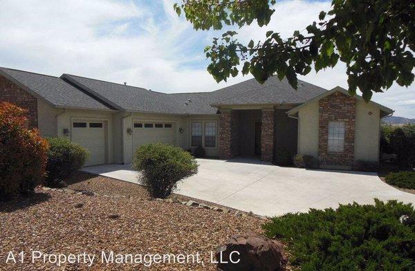 Beautiful Prescott Lakes home!