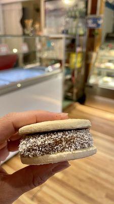 Alfajor