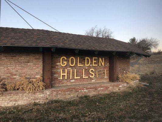 Welcome to Golden Hills, sign located on Woodford Tehachapi across from sheriff station