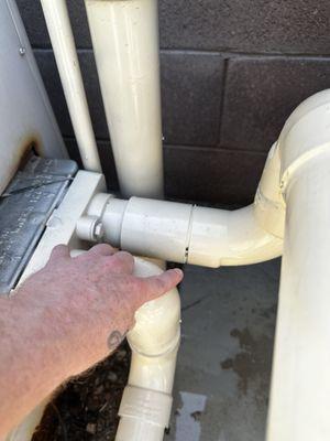 Pointing at the leak, no glue was applied in the install