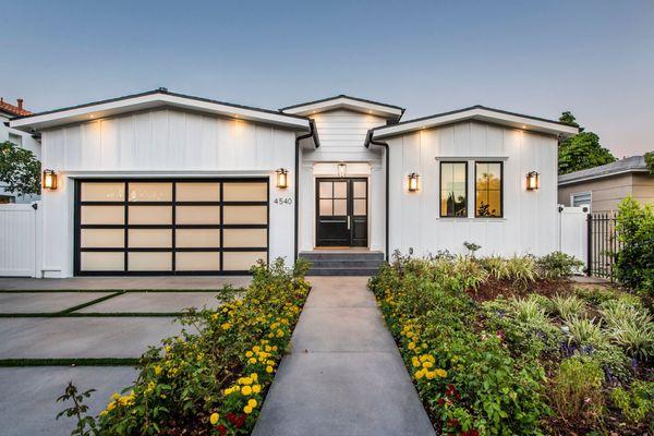 Sold in Sherman Oaks, CA