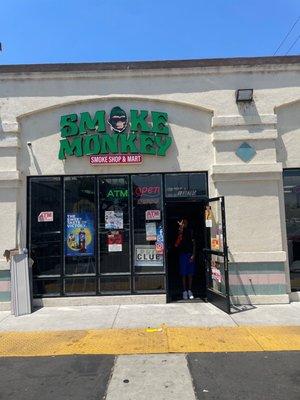 Smoke Monkey smoke shop