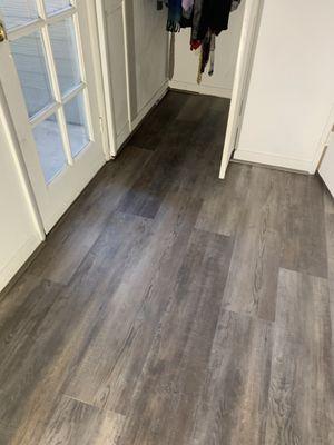 Vinyl plank flooring installed in North Hollywood 91601