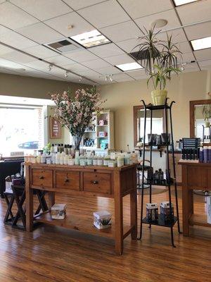 This salon has a lovely environment.  Nice, clean and relaxing.