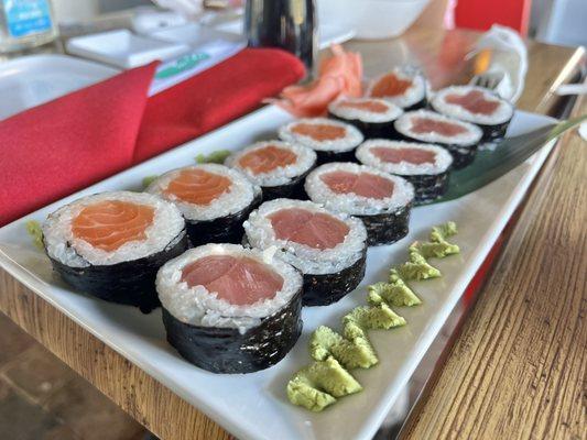 Salmon roll and tuna roll