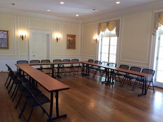 Beautiful meeting rooms with plenty of natural light