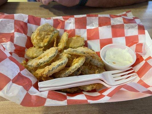 Fried pickles appetizer