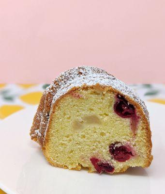 Cranberry and Caramelized Pears Cake