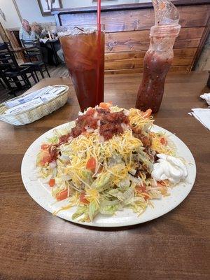 Large Indian Taco, salsa, sour cream and a sweet tea. Turtle cheese to go!!