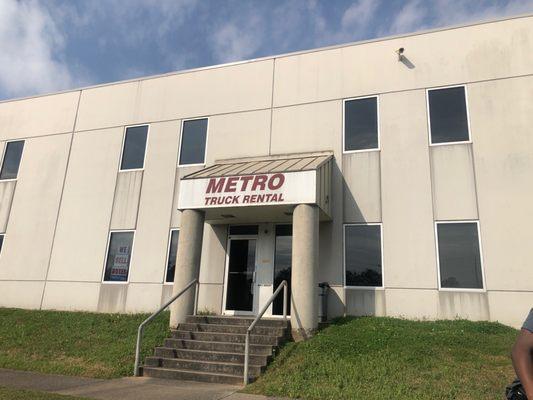 Metro Truck Rental - Homewood