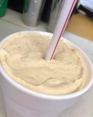 Peanut butter shake