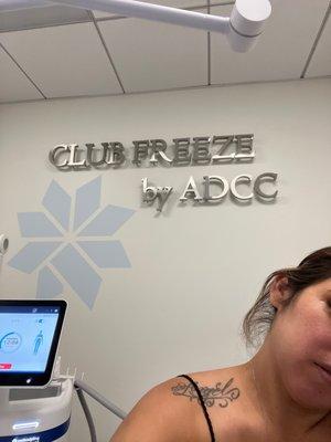 This is the cool sculpting room club Freeze