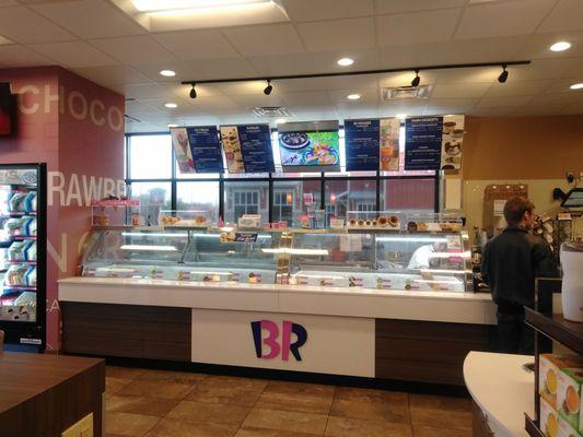 Baskin-Robbins on one side