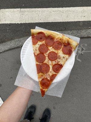 Pepperoni slice