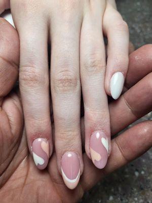 Le's Kim Nails