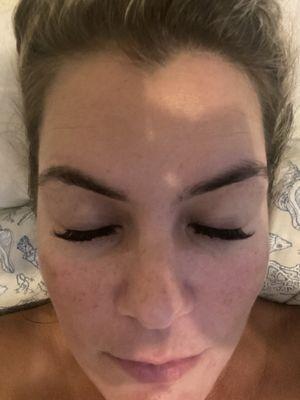 Classic eyelash extension