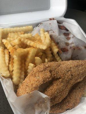 Fried 2 Piece Whiting Fish Combo with wings