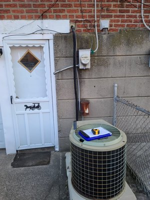 Old condenser low seer high electric bills