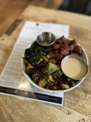 Betty Bowl + Smokey Tempeh