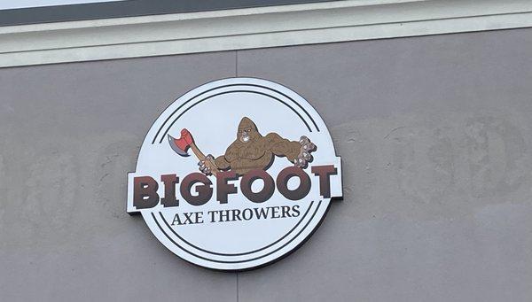 Bigfoot Axe Throwing